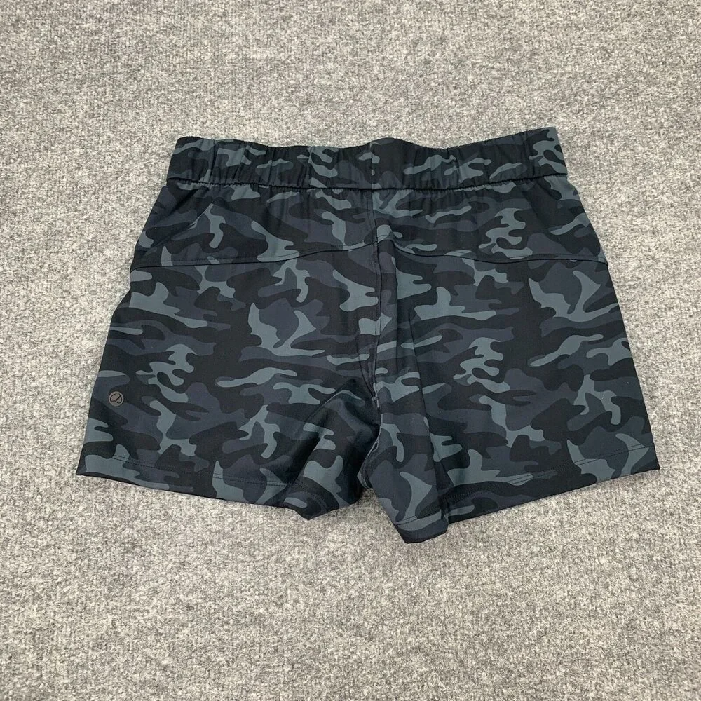 CRZ Yoga Short Womens S Small Black Camo Mid Rise Drawcord Wicking Pockets